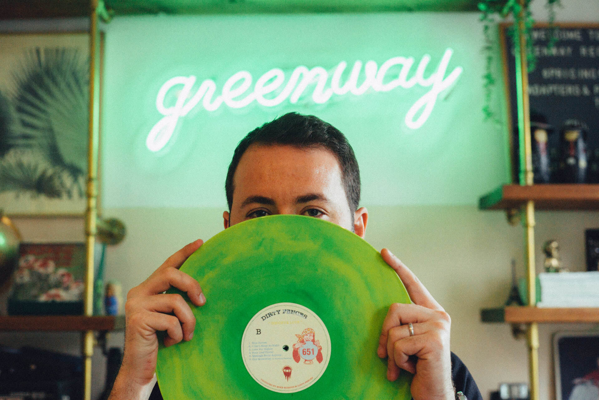 アナログレコード専門レーベル「Greenway Records」オーナーの“打ち合わせ場所、アイデアの棚、息抜きドーナツ屋、最近のベニュー”