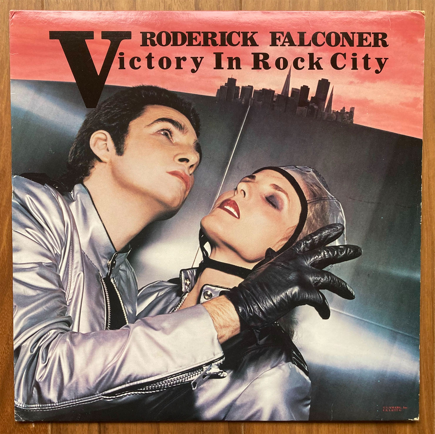 Roderick Falconer『Victory In Rock City』