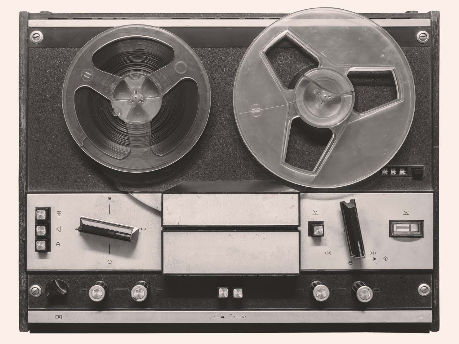 マグネトフォン、後にいうテープレコーダーの原型