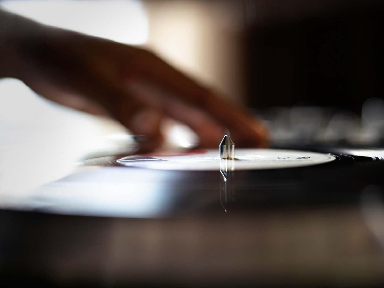 【番外編】レコードの音質を上げるために知りたい、「いい音」を表す言葉の意味〜オーディオライターのレコード講座〜