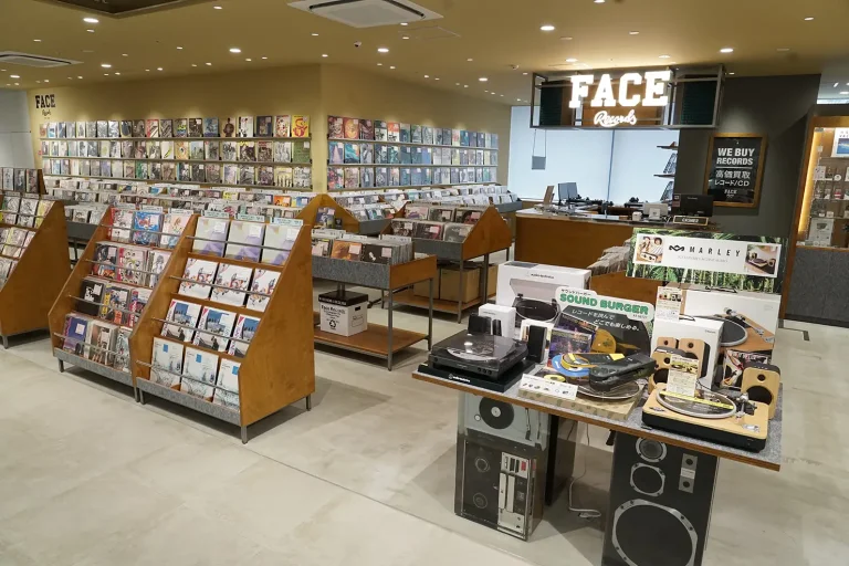 福岡天神から九州・アジアを繋ぐ、レコードカルチャーの交差点｜Face Recordsが福岡・天神に新店舗をオープン