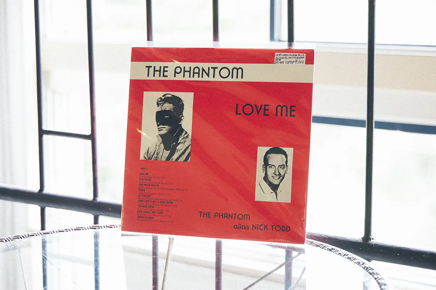 AICONの選んだ1枚目、The Phantom『Love Me』