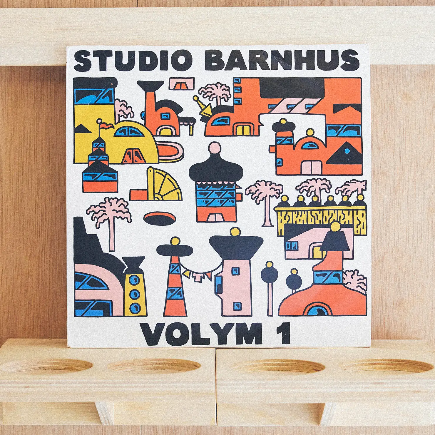 AYAKA FUKANOが選んだ1枚目、Various Artists『Studio Barnhus Volym 1』