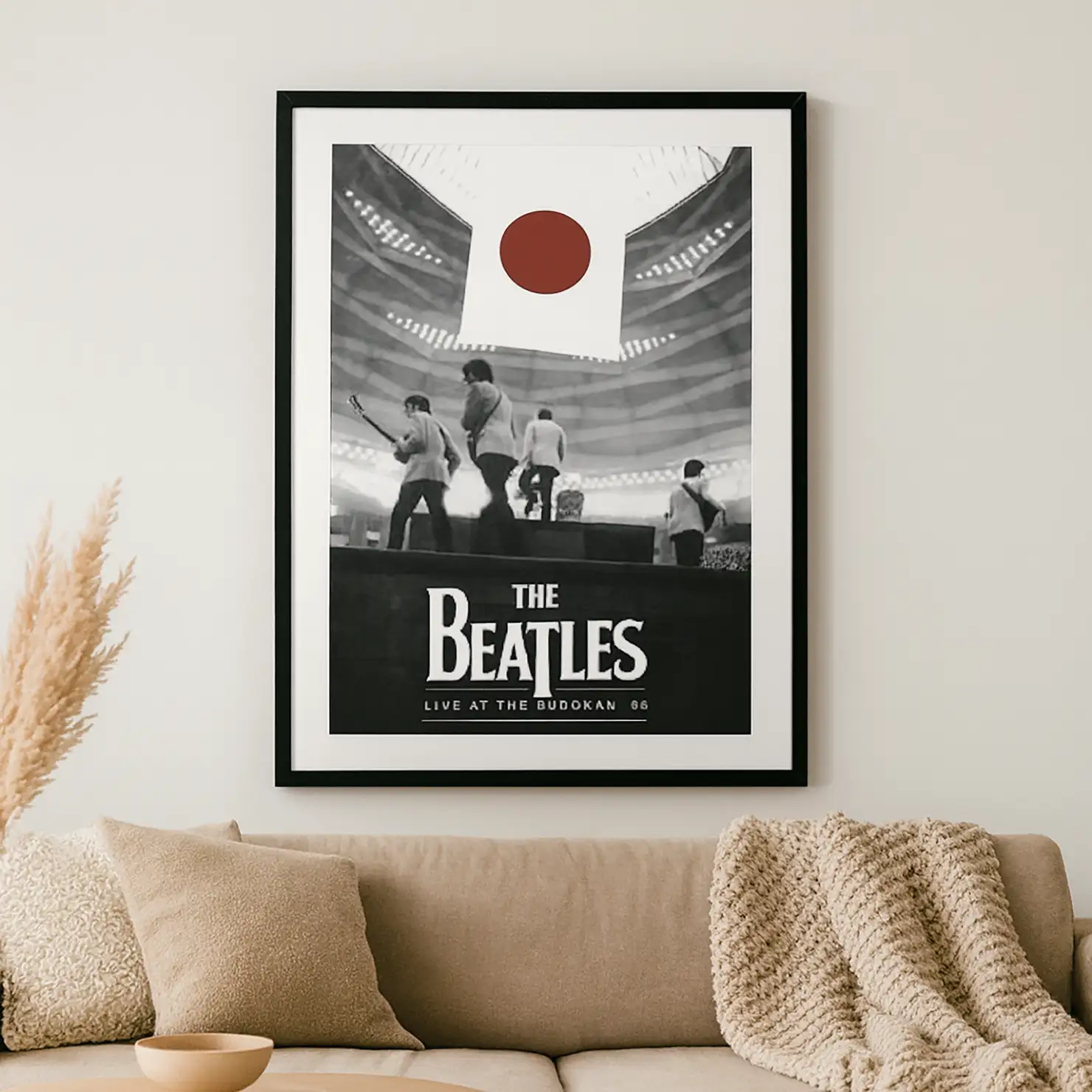 ビートルズ来日60周年記念グッズが世界最速で買える。英国ロックグッズの祭典『THE BRITISH ROCK 2025』