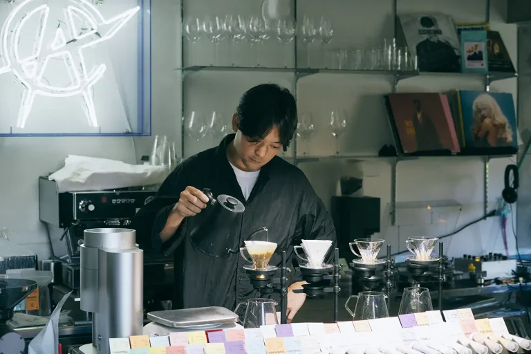 音と食が重なる空間「ACID COFFEE TOKYO」編