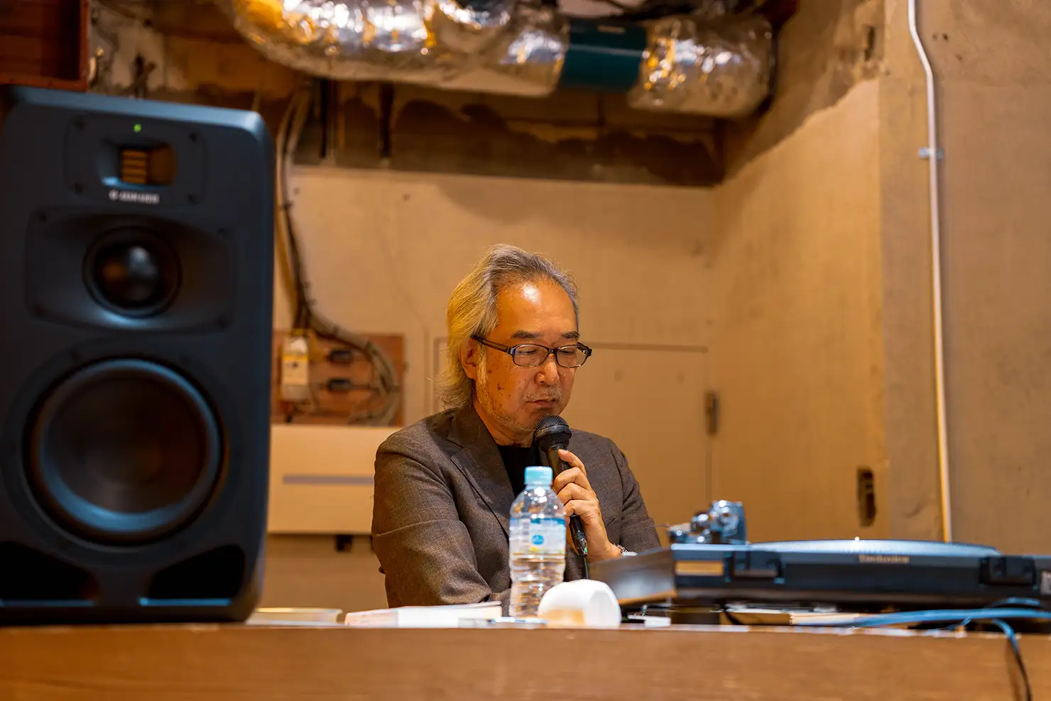 尾島由郎