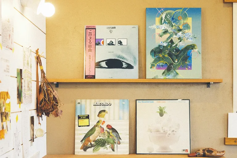 現代アーティスト・大河紀が直感で選ぶ、3枚のレコード｜awesome today編【ジャケ買いのススメ】