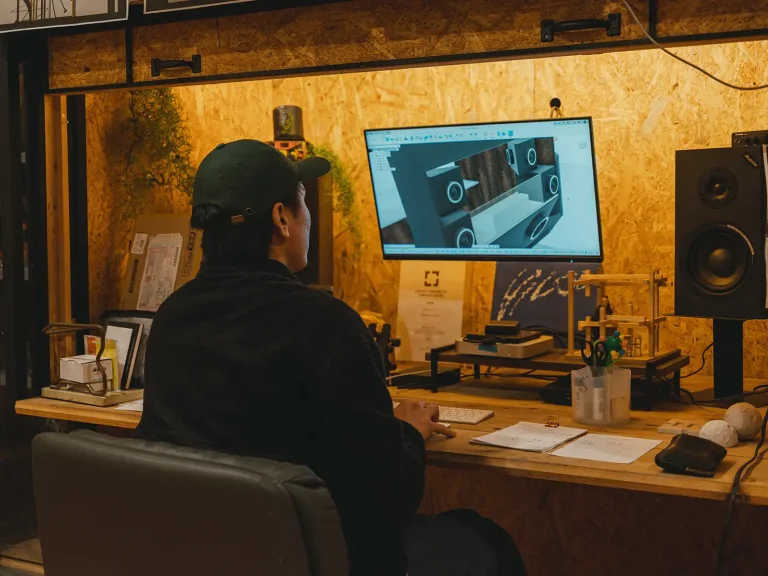 築地の象徴「ターレ」がDJブースに。『TSUKIJI RADIO』が記憶をつなぐ