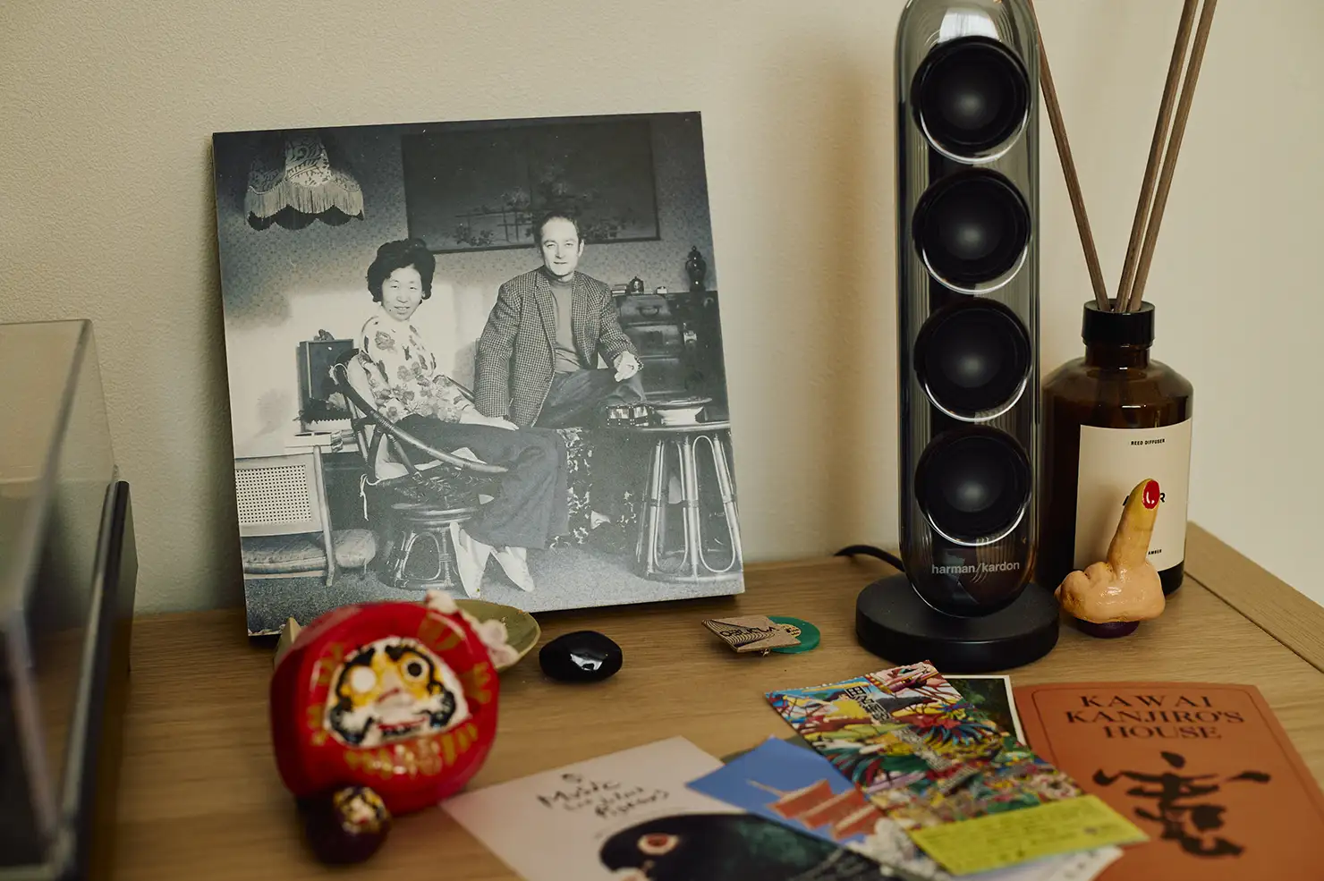 1970年代にニュージーランドの自宅で撮影された、マーク氏のお父さんとお母さん