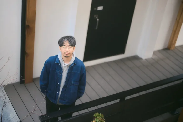 アジカン後藤正文が語る、スタジオ作りと音楽。言語化できない「複雑さ」がマジックを生む