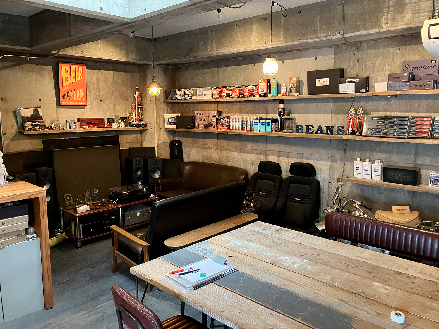 店舗内