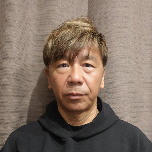 担当staff