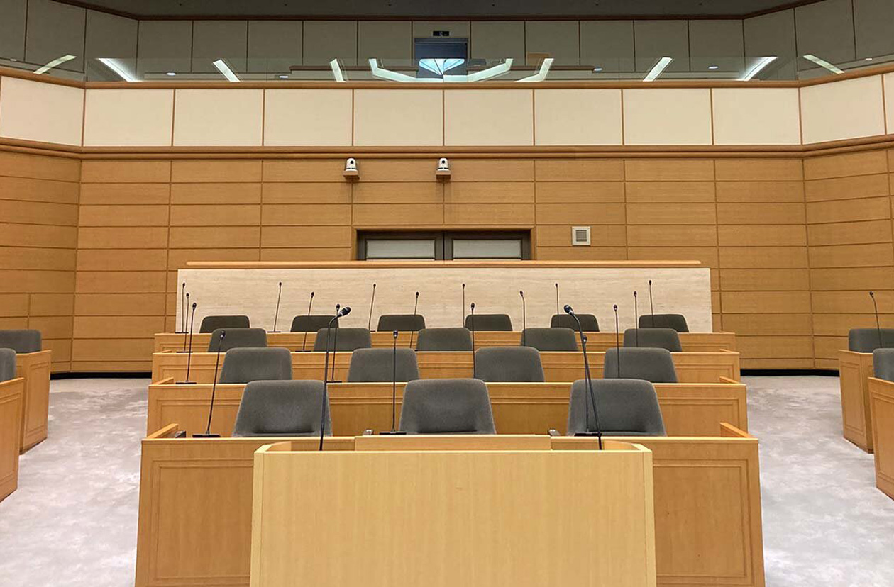 大阪府吹田市議会本議場