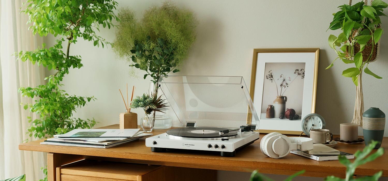 オーディオテクニカ：AT-LP60XBT WW