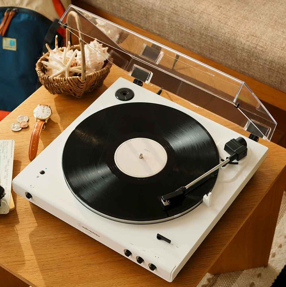 レコードプレーヤー　AT-LP60XBT