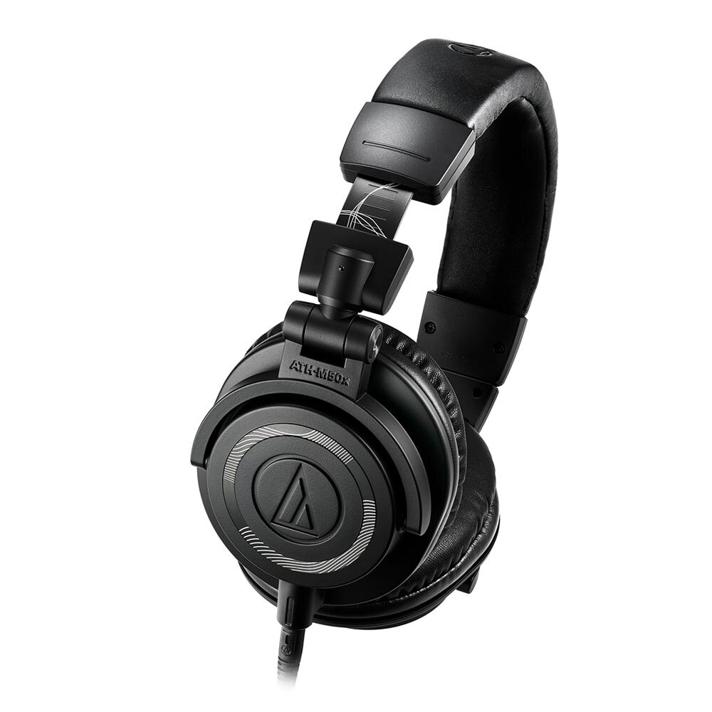 【状態良】audio-technica ATH-M50x ヘッドホン audio-technica ATH-M50xのご紹介。