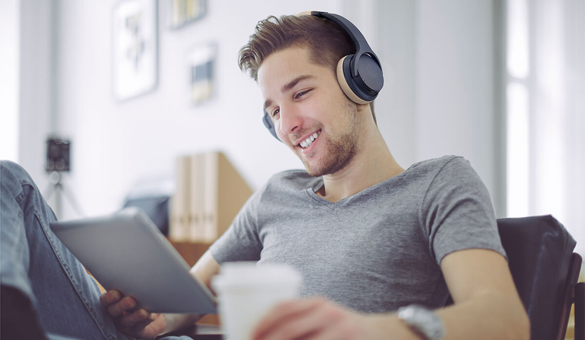 Sound Delay in Bluetooth Headphones