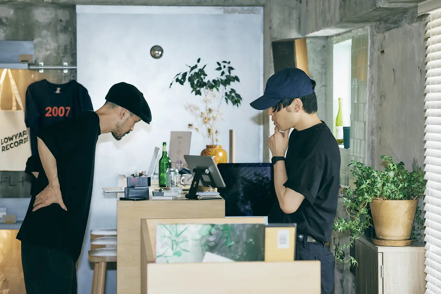 旅とアナログレコード 〜音楽が連れていく場所〜【新潟の町外れ、八千代マンション】編