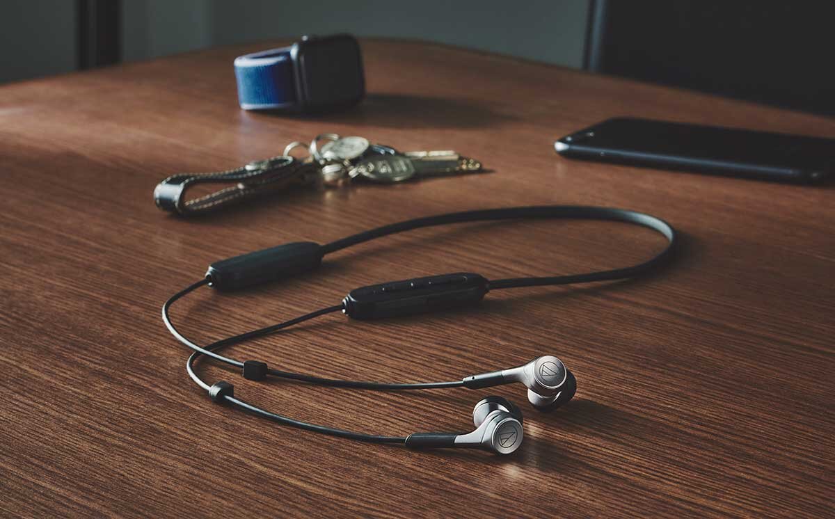 ATH-CKS660XBT:切削無垢アルミニウムエンクロージャー